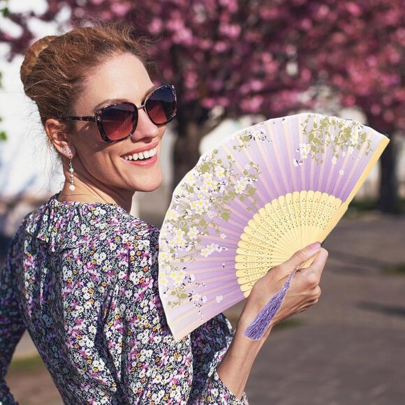 4 PCS Handheld Bamboo Fans, Chinese Silk Folding Fans with Bamboo Frames - Picture 6 of 7